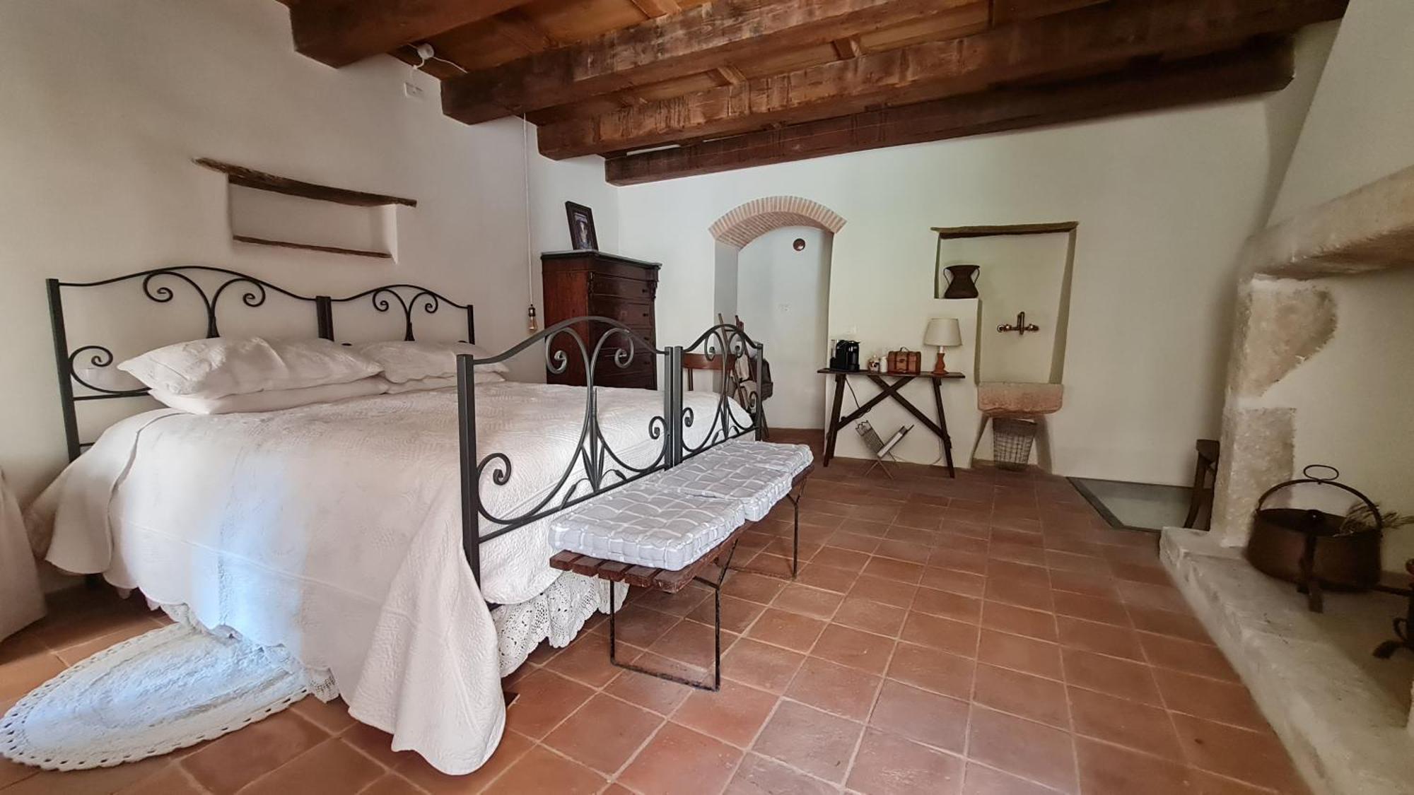 Bed and Breakfast Palazzo Pirro Dimora Storica Acciano Esterno foto