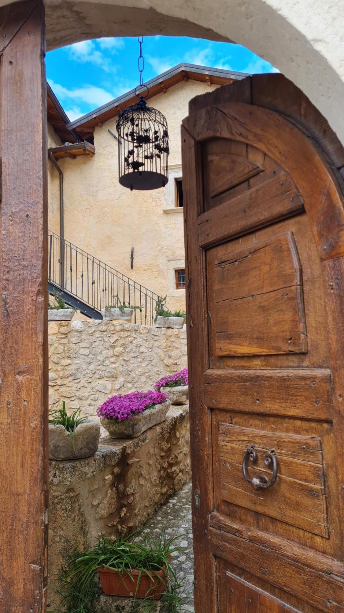 Bed and Breakfast Palazzo Pirro Dimora Storica Acciano Esterno foto