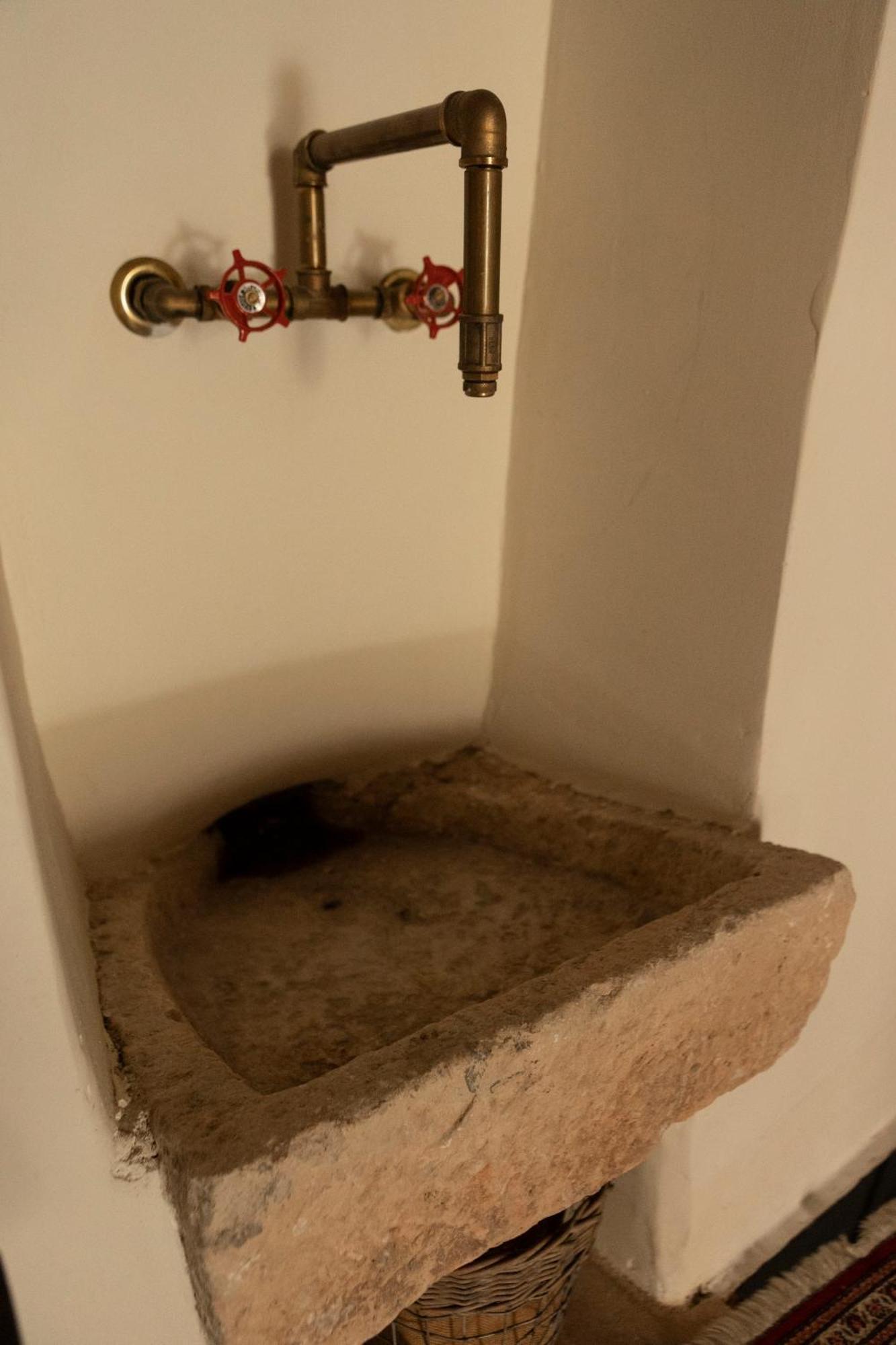 Bed and Breakfast Palazzo Pirro Dimora Storica Acciano Esterno foto